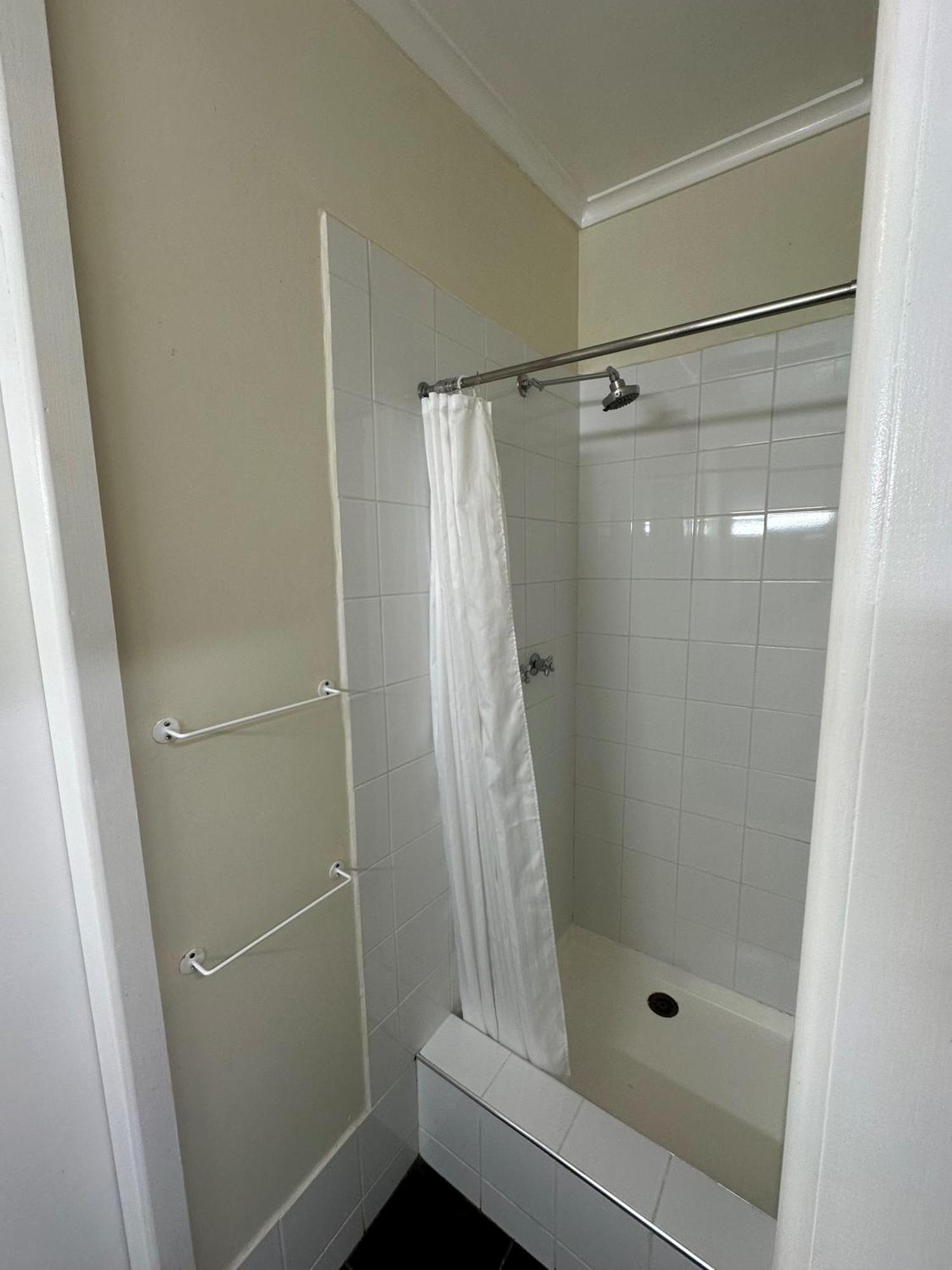 מאלאקוטה The Silver Bream Motel & Self Contained Units מראה חיצוני תמונה